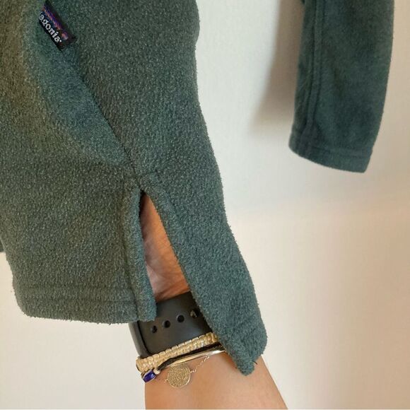 Patagonia Women’s Synchilla fleece quarter zip jacket made in USA size XS. - Picture 5 of 9